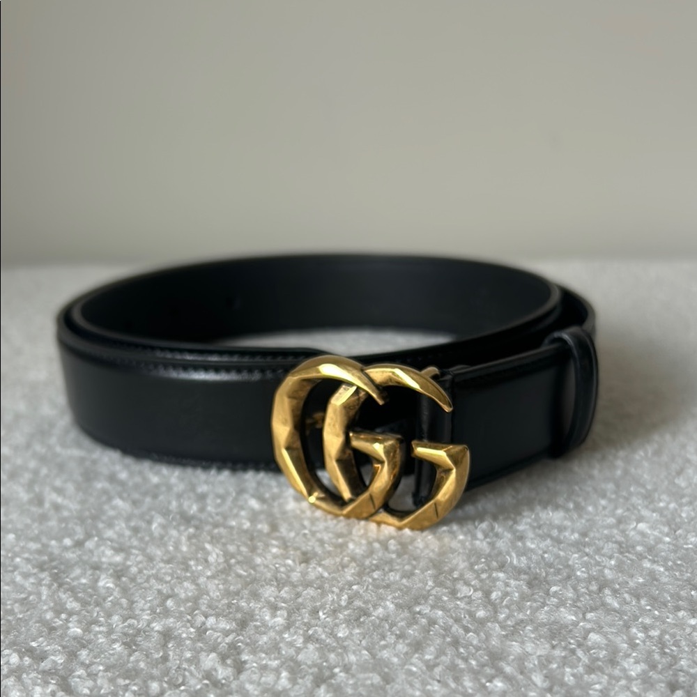 Gucci Black and Gold Belt with Iconic GG Buckle